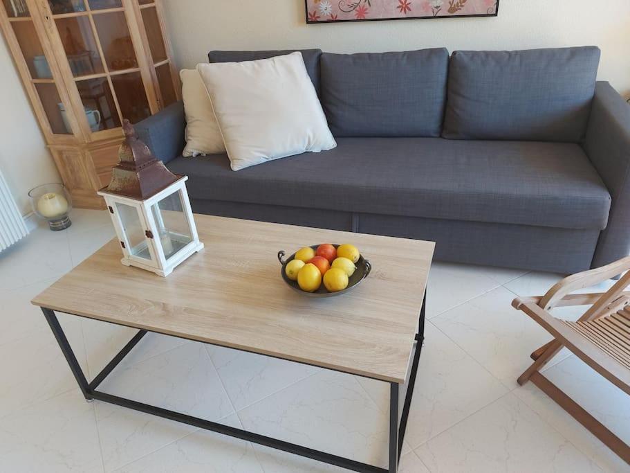 Estupendo Apartamento En Primera Linea De Playa Y Con Vistas Al Mar デニア エクステリア 写真